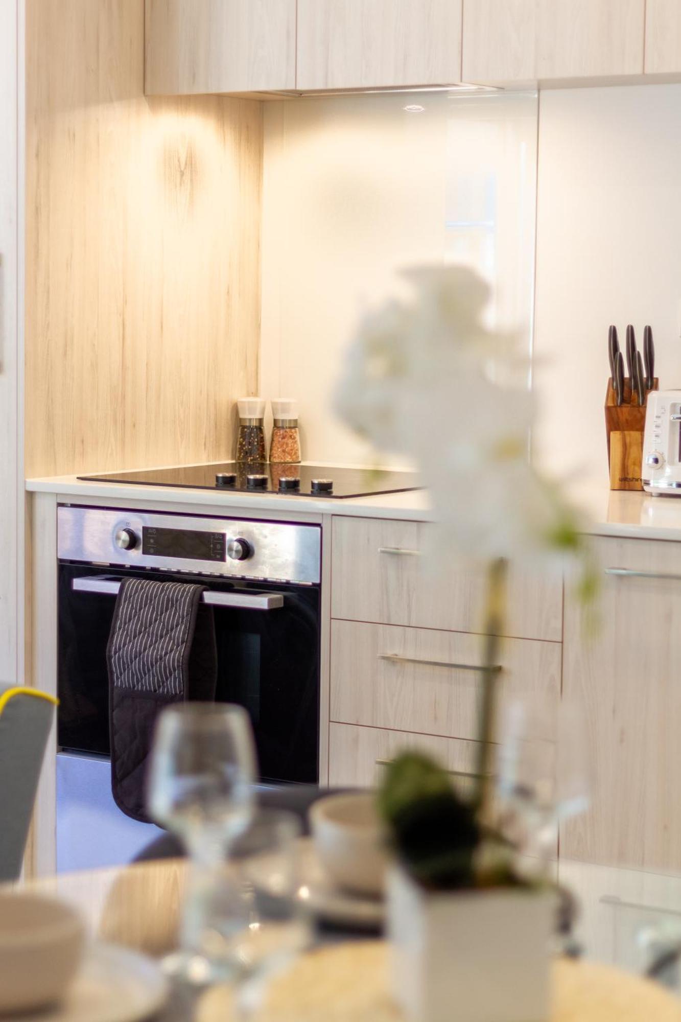 Central Escape On Cashel Street 2 Bed 2 Bath Christchurch Zewnętrze zdjęcie