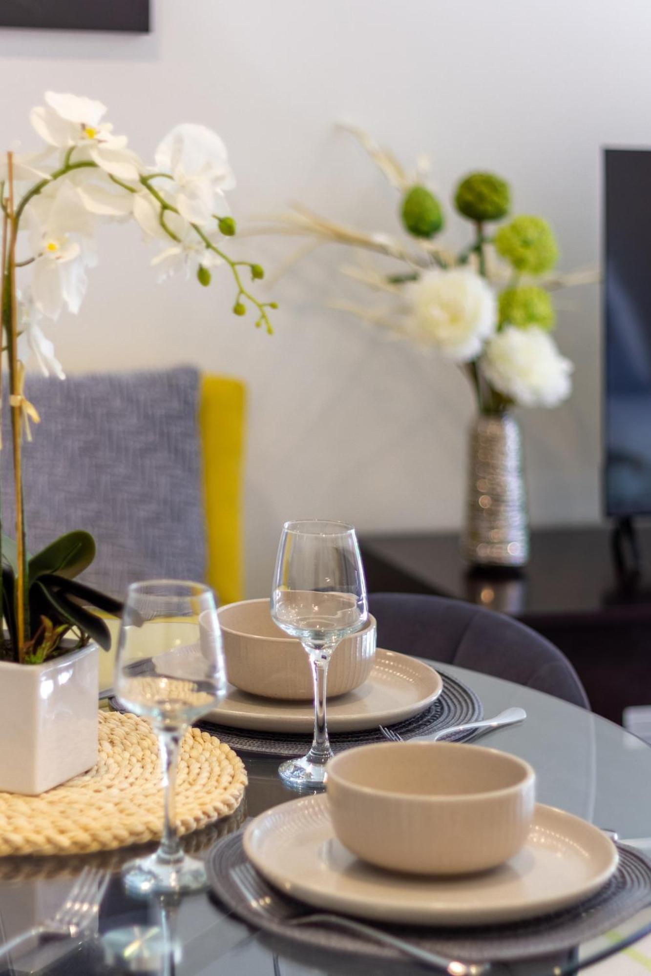 Central Escape On Cashel Street 2 Bed 2 Bath Christchurch Zewnętrze zdjęcie